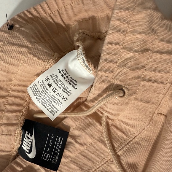 Nike Sportswear Women's Jersey Capris Sweat Pants (CJ3748) Shimmer Pink Size XS - Picture 11 of 12